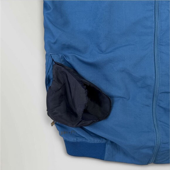 Nike Men's FC Barcelona Jacket Blue Qatar Airways Full Zip Soccer Sz Small - Picture 10 of 13